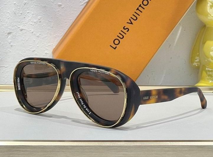 Replica LV Glasses smh203