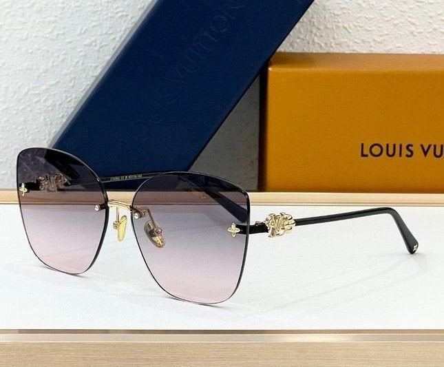 Replica LV Glasses smh194