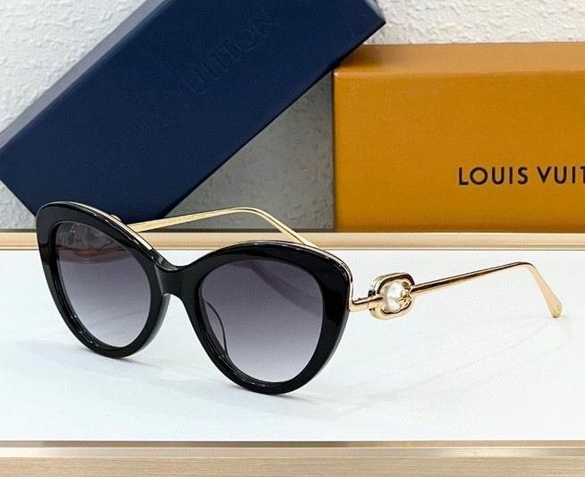 Replica LV Glasses smh184