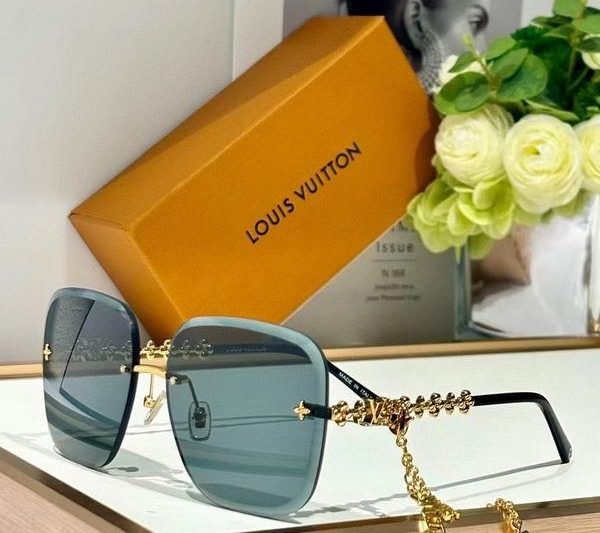 Replica LV Glasses smh179