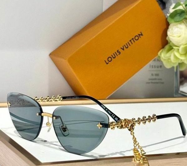 Replica LV Glasses smh178
