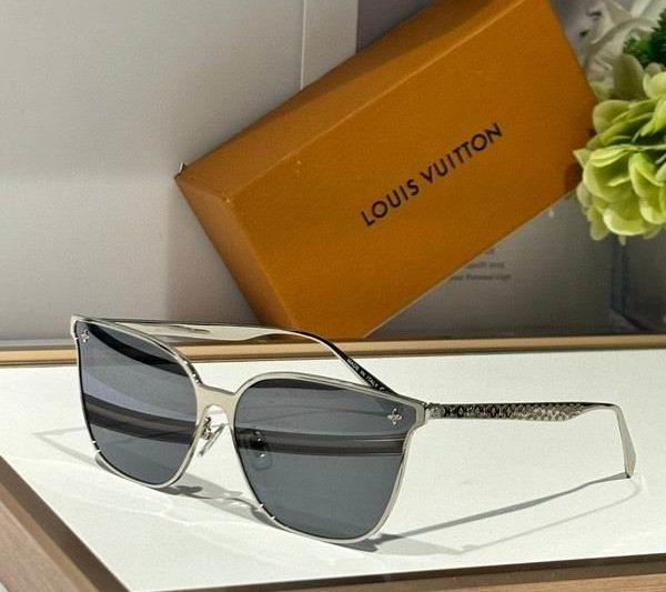 Replica LV Glasses smh176