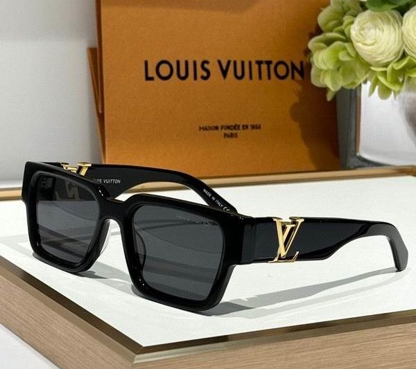 Replica LV Glasses smh160