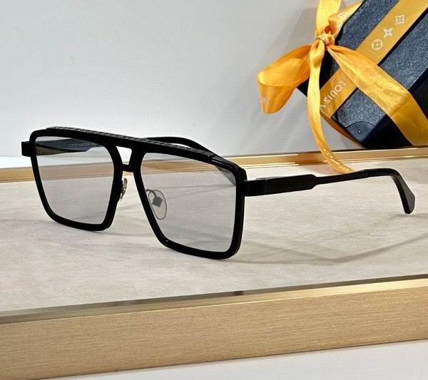 Replica LV Glasses smh159