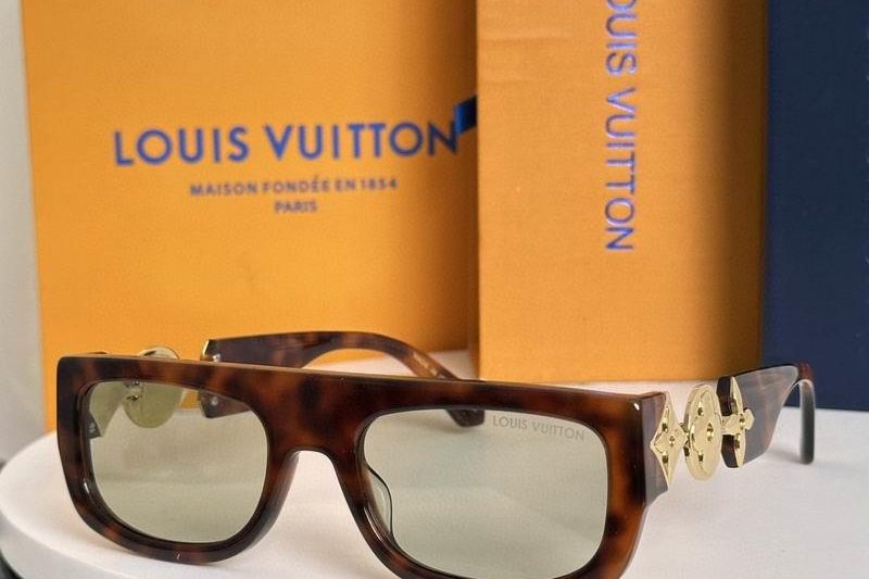 Replica LV Glasses smh152