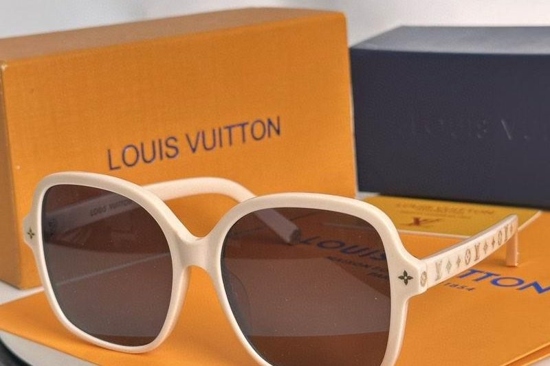 Replica LV Glasses smh139