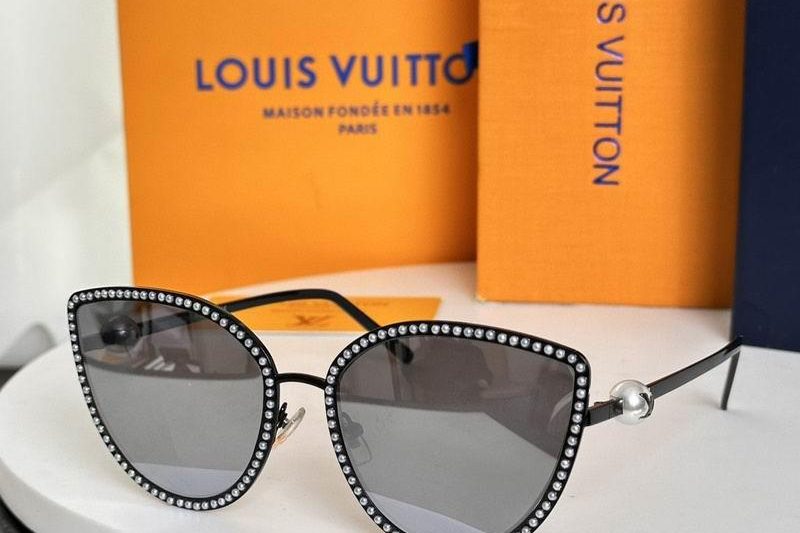 Replica LV Glasses smh129