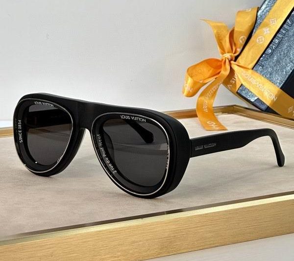 Replica LV Glasses smh49