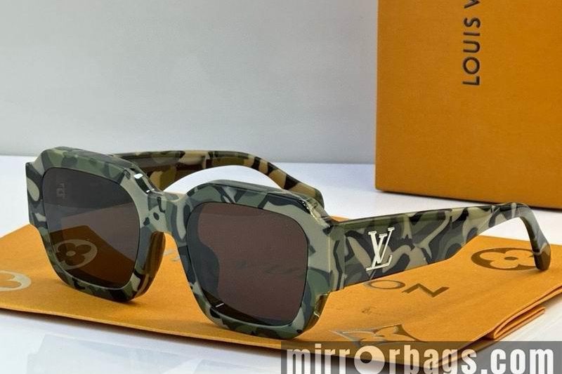 Replica LV Glasses smh48
