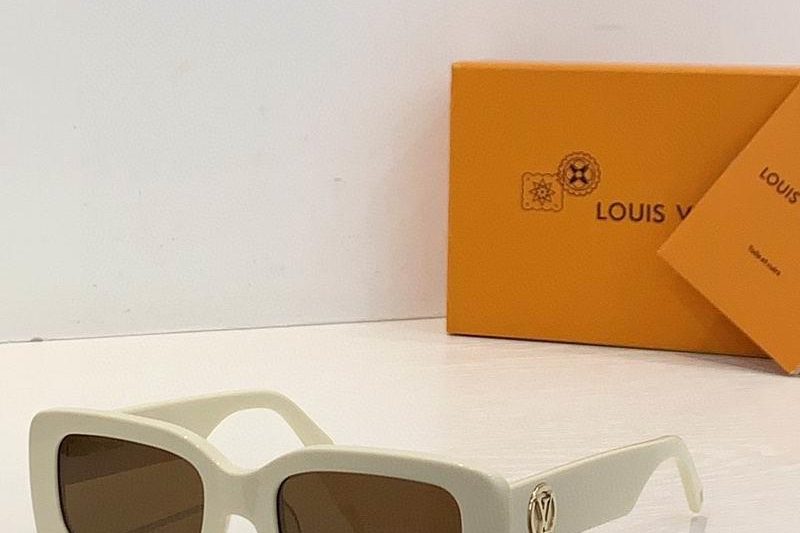 Replica LV Glasses smh07
