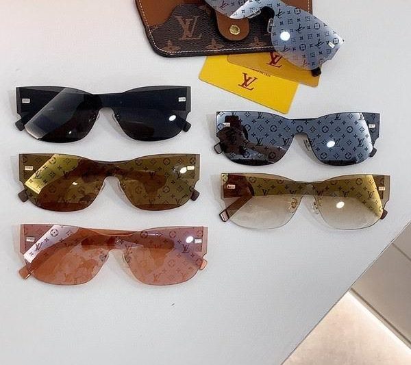 Replica LV Glasses smr81