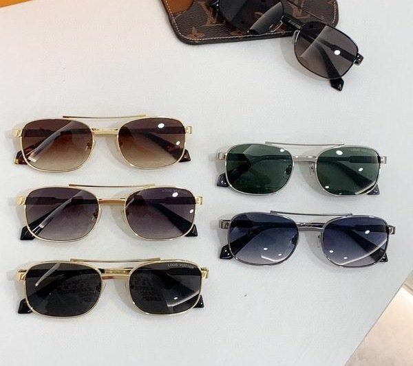 Replica LV Glasses smr64