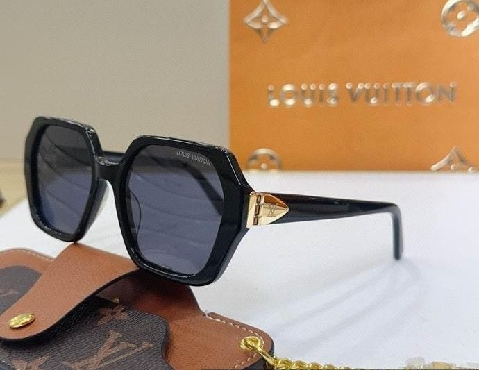 Replica LV Glasses smr29