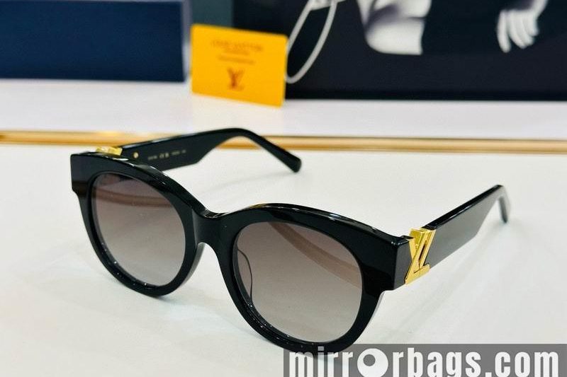 Replica LV Glasses smr74