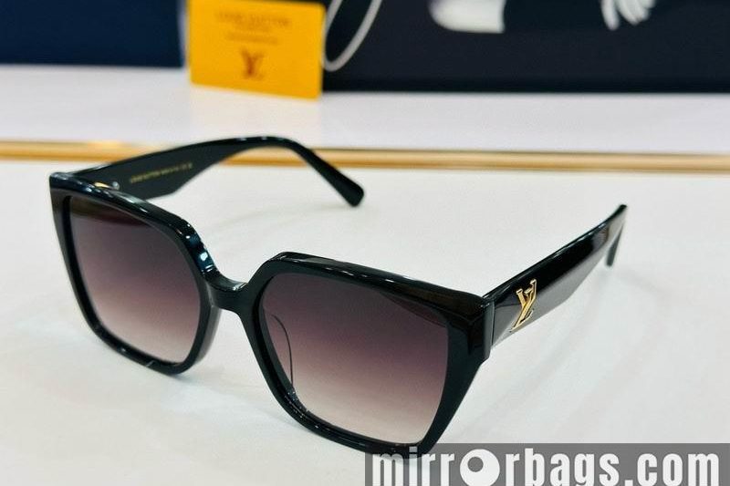 Replica LV Glasses smr70