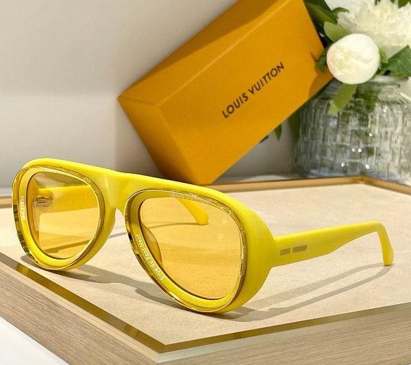 Replica LV Glasses smr58