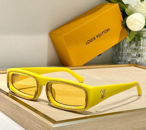 Replica LV Glasses smr57