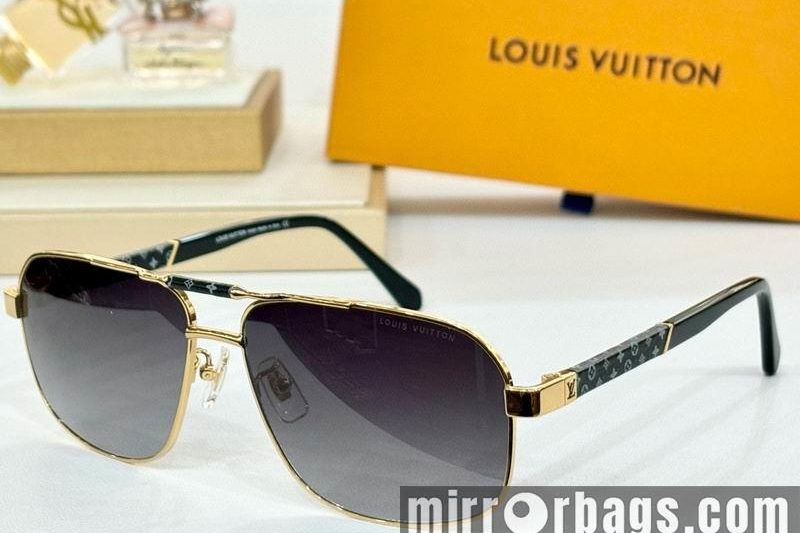 Replica LV Glasses smr47