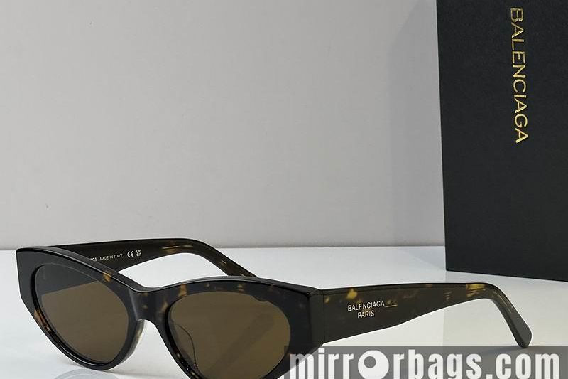 Replica DG Glasses 03smh74