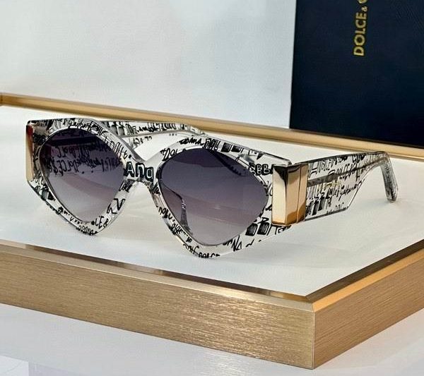 Replica DG Glasses 03smh69