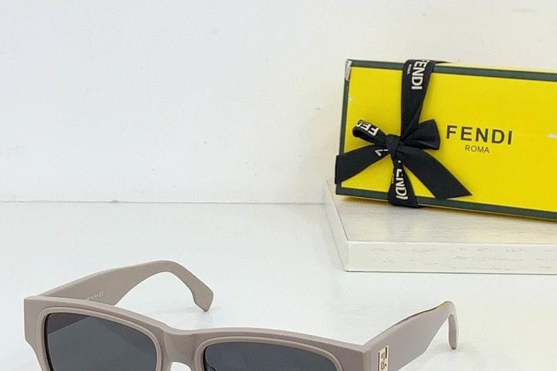 Replica Fendi Glasses smh80