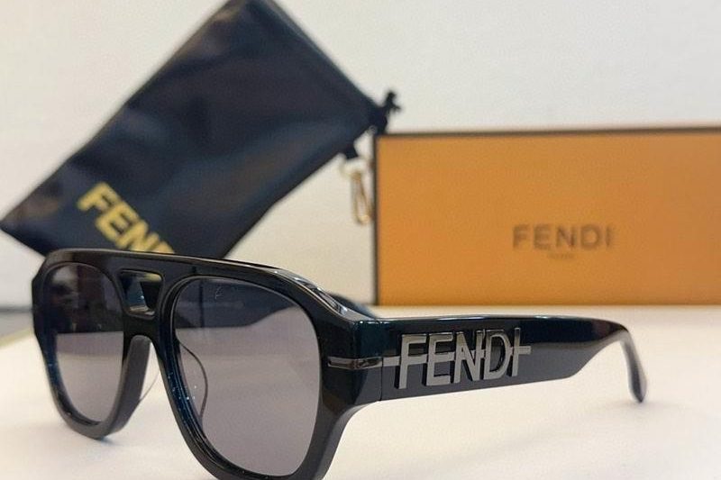 Replica Fendi Glasses smx152