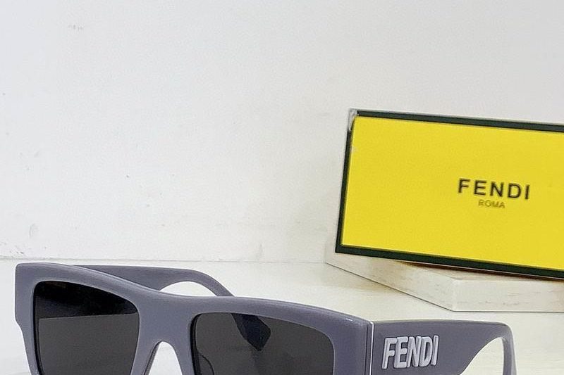 Replica Fendi Glasses smx72