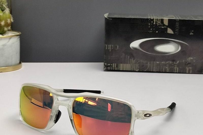 Replica Oakley Glasses 03smh06