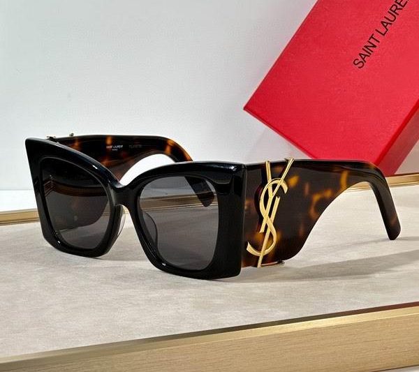 Replica YSL Glasses 03smh09