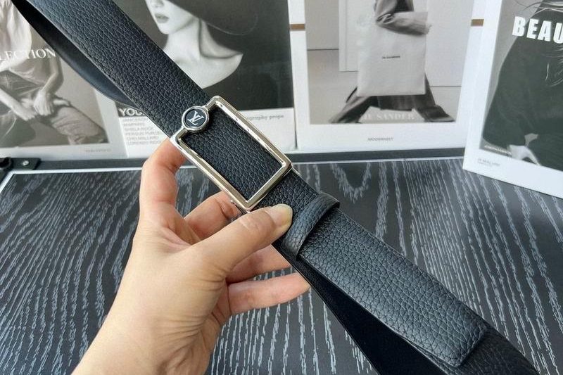 Replica LV belt 35mmX105-125cm 8L67