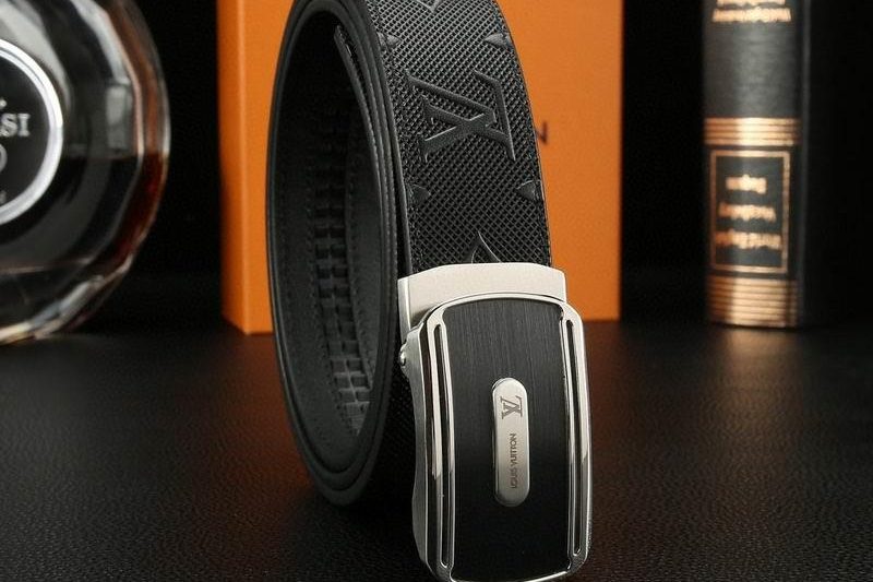 Replica LV belt 35mmX100-125cm 8L64