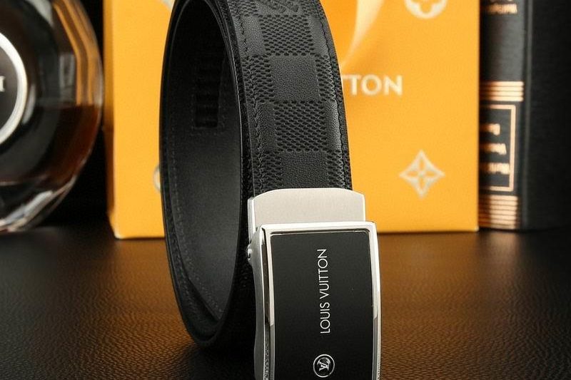 Replica LV belt 35mmX100-125cm 8L59