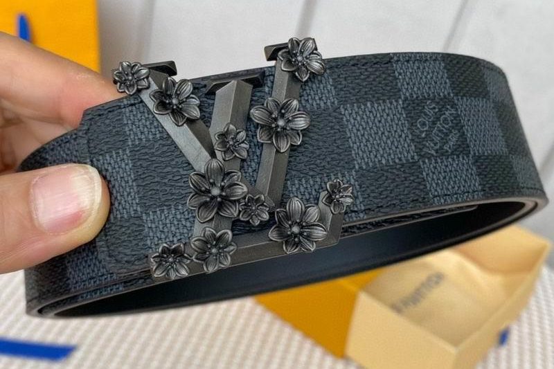 Replica LV belt 40mmX100-125cm 8L54