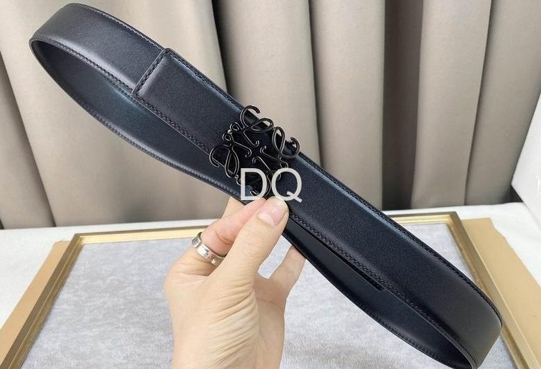 Replica Loewe 30mmx95-115cm 02