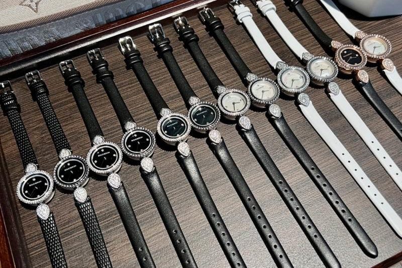 Replica Boucheron 23mm 102356