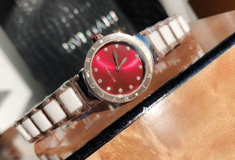 Replica Bvlgari 26x6mm 9nms44