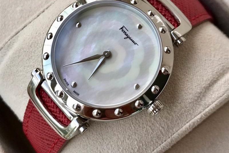 Replica Ferragamo 34mm 032443