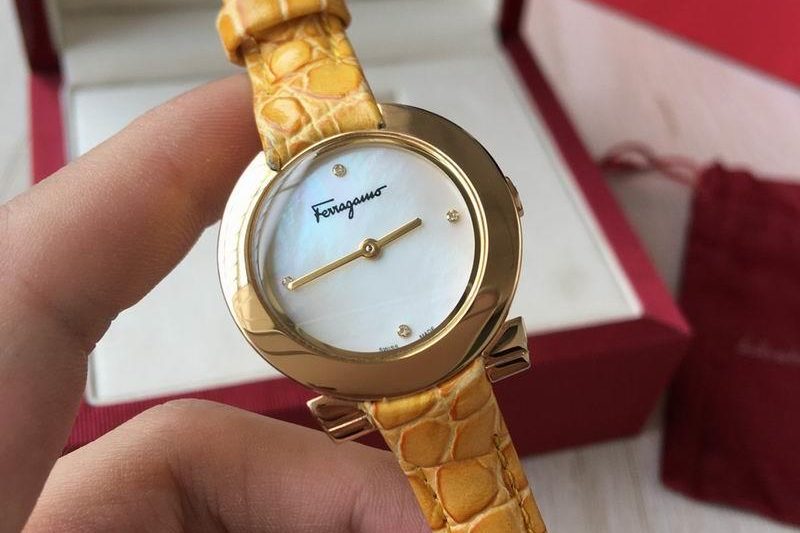 Replica Ferragamo 30X8mm 032439