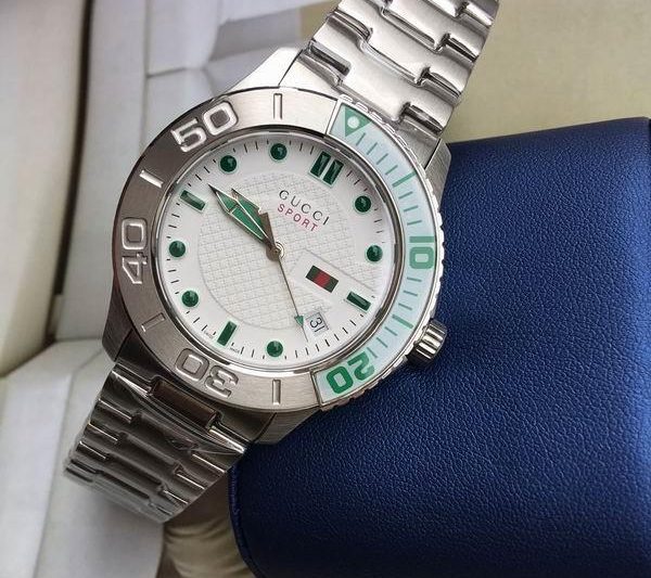 Replica Gucci man 44mm 102227