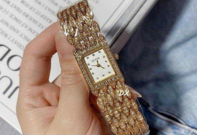 Replica Guess 30x20mm 2nms09