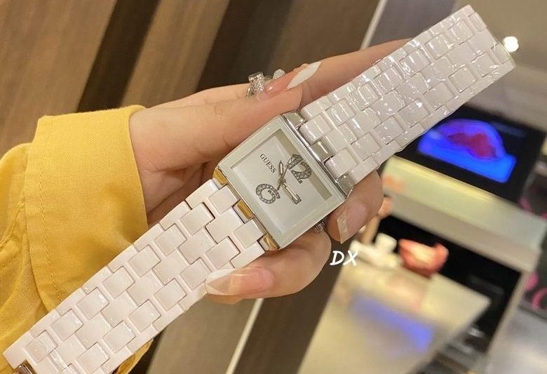 Replica Guess 2nms08