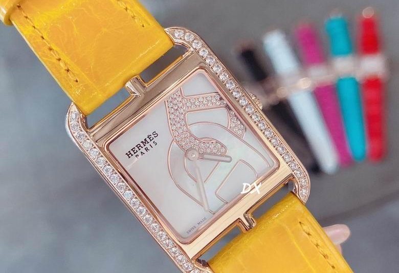 Replica Hermes 29x29mm 2nms38