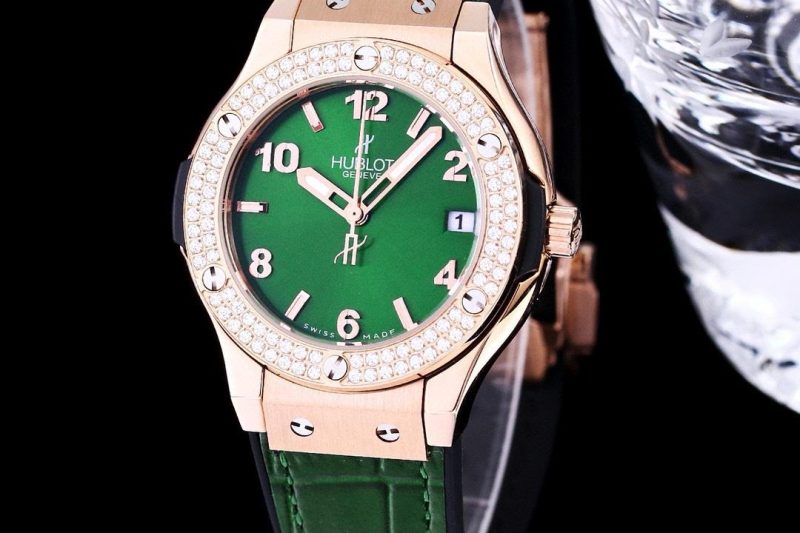 Replica Hublot 33X10mm 102302