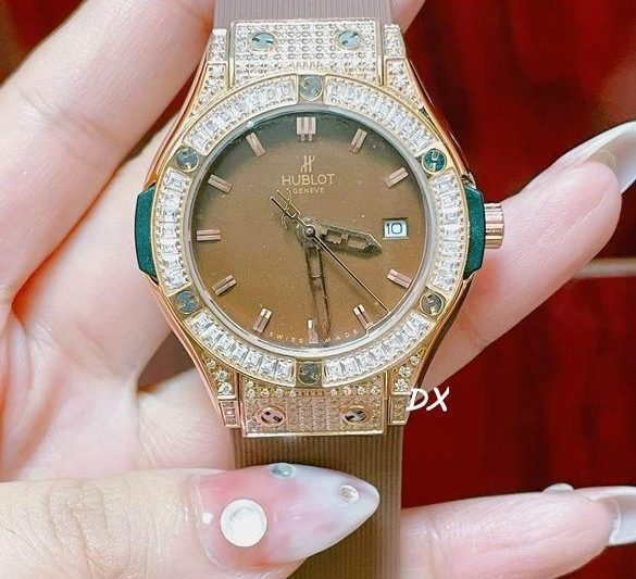Replica Hublot 38mm 8nms20