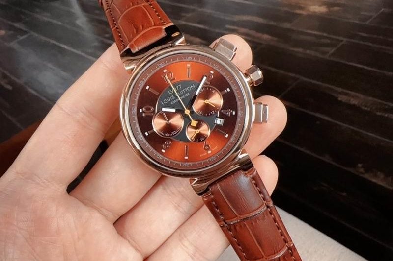 Replica LV watch 032726