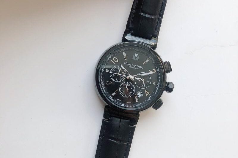 Replica LV 41mm 081626