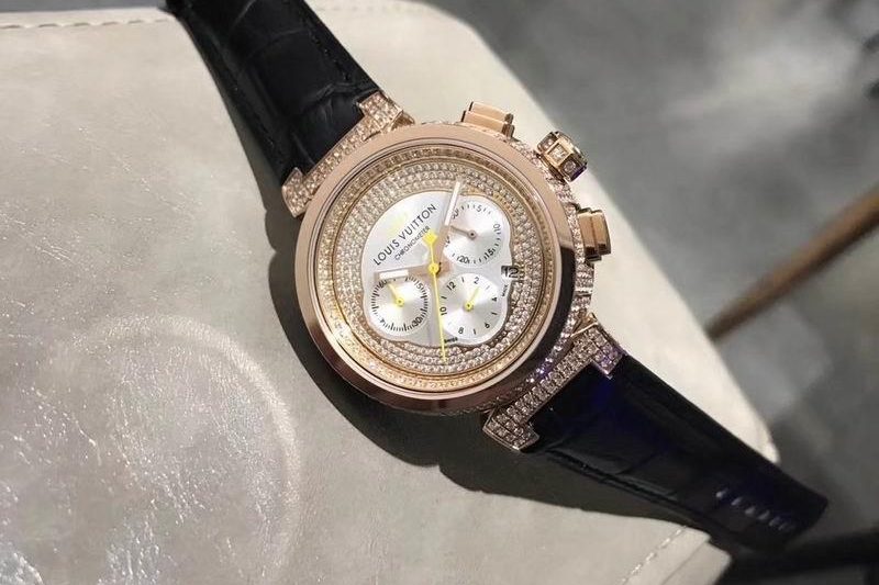 Replica LV 41mm 032547