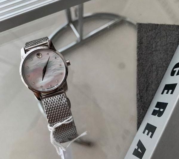 Replica Movado 32mm 0829131