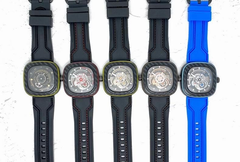 Replica Seven Friday men 47X12mm 093004