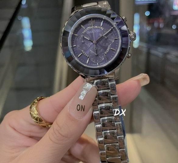 Replica Swarovski 39mm 2nms72